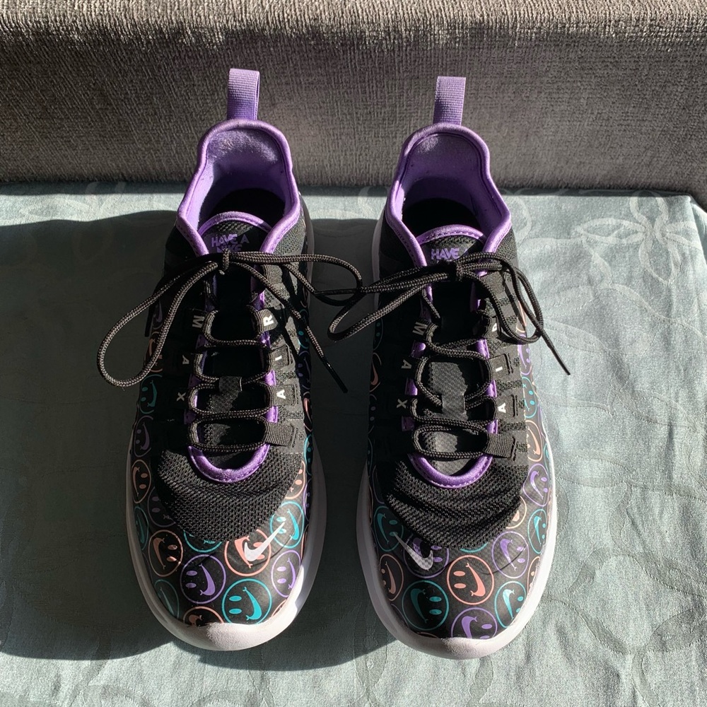 Nike Air Max Axis Print